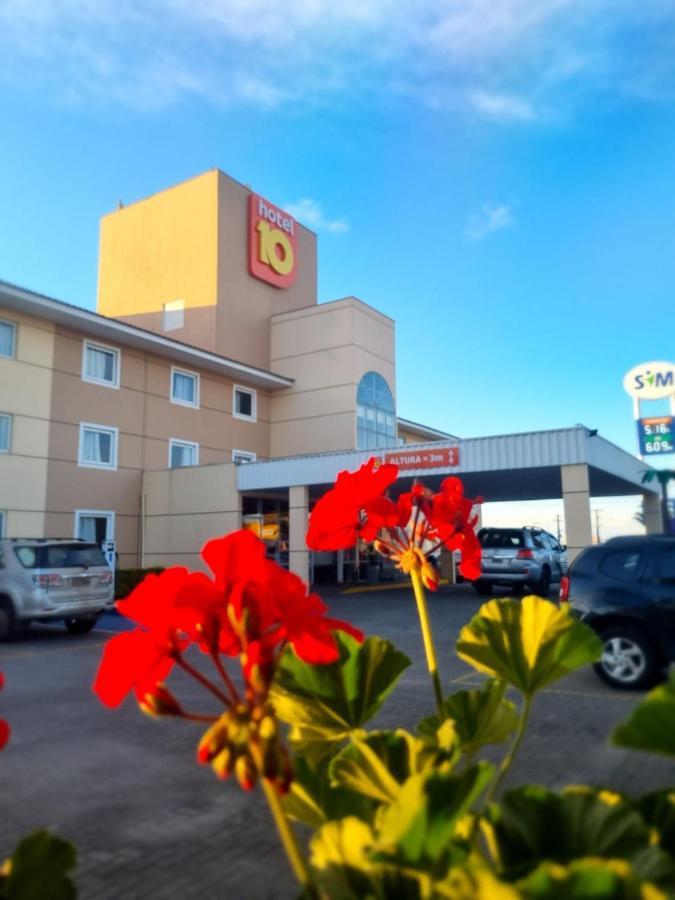 Hotel 10